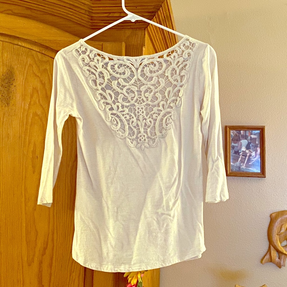 Mid length tee shirt